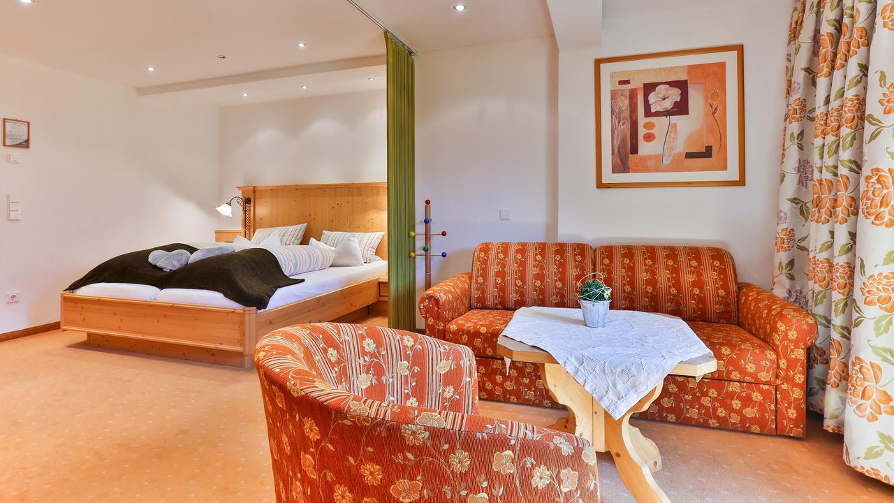 Hotel Tourist Boehm 3*